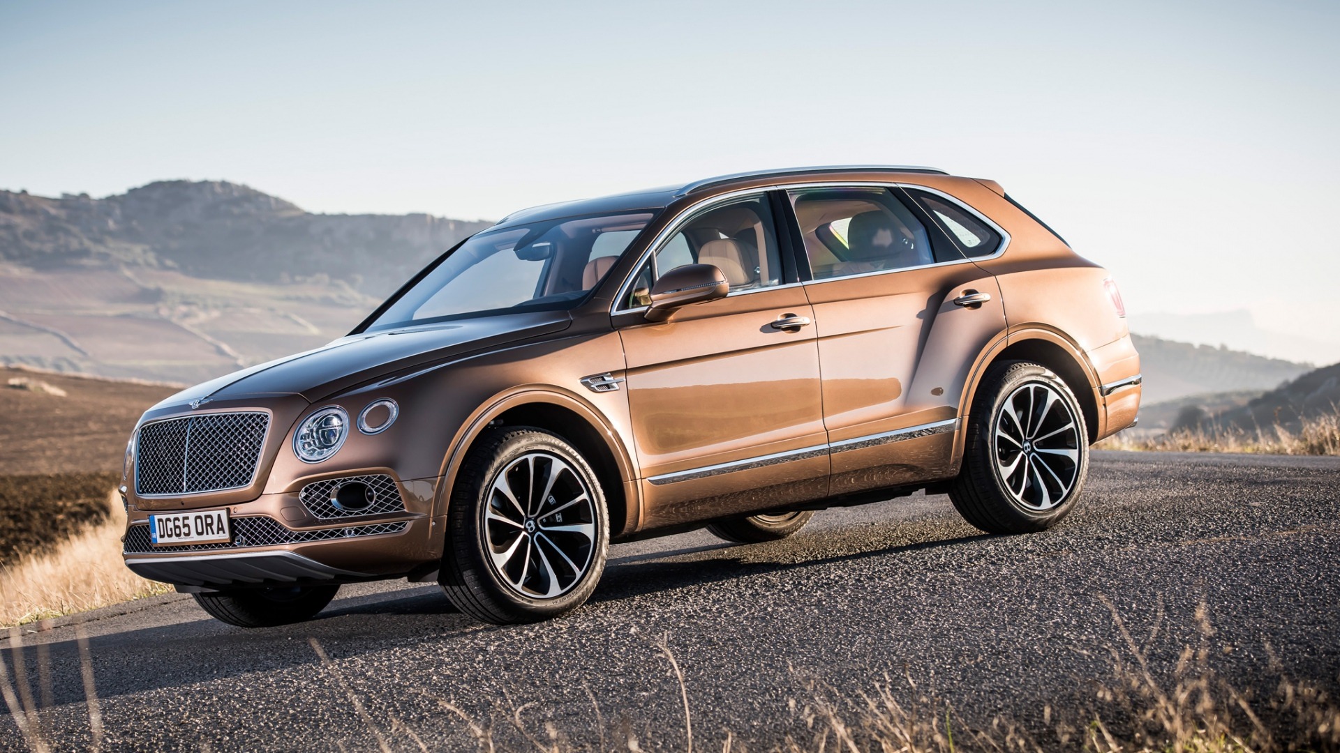 ベントレーbentaygaのsuv 16高品質の壁紙プレビュー 10wallpaper Com ベントレーbentaygaのsuv 16高品質の壁紙プレビュー 10wallpaper Com
